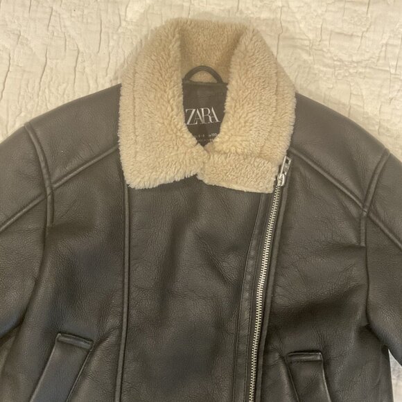 Zara Girls Black Faux Fur Shearling Biker Jacket Zipper Belt Size 8-9 130cm coat - Picture 6 of 16